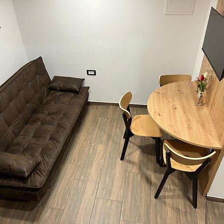 Apartma Mia Črni Kal المظهر الخارجي الصورة