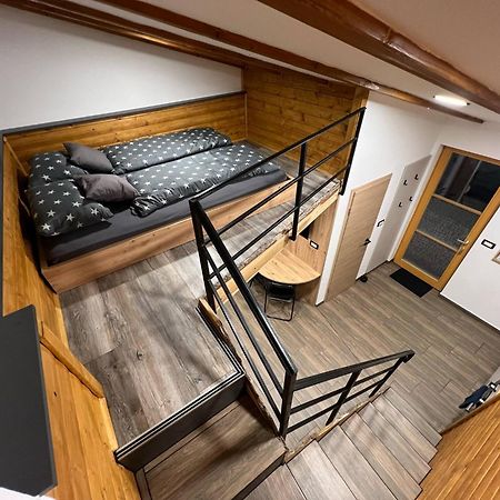 Apartma Mia Črni Kal المظهر الخارجي الصورة