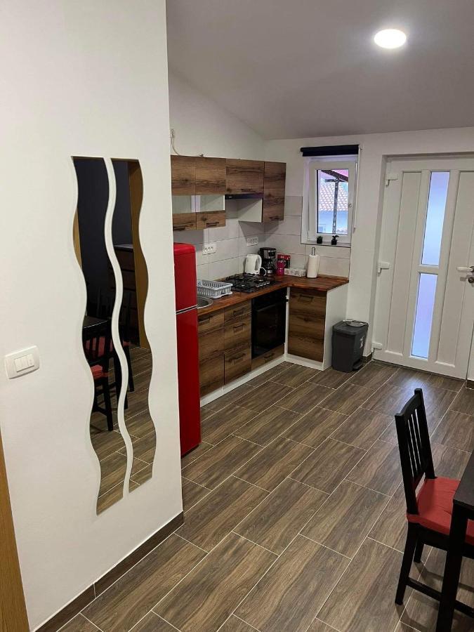 Apartma Mia Črni Kal المظهر الخارجي الصورة