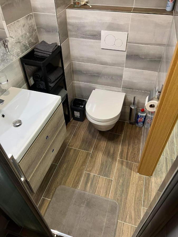 Apartma Mia Črni Kal المظهر الخارجي الصورة