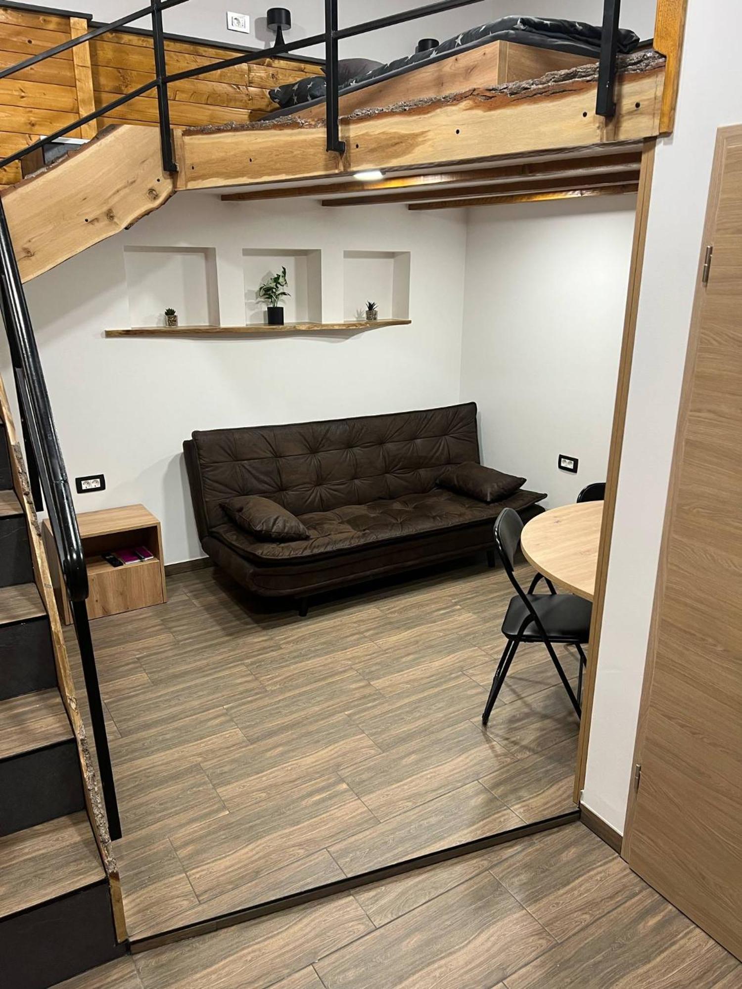 Apartma Mia Črni Kal المظهر الخارجي الصورة